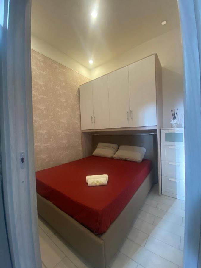 Apartamento A Cas E Carminiello Nápoles Exterior foto